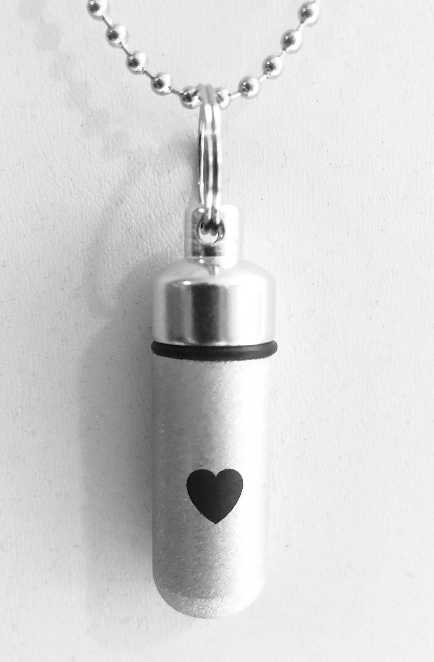 Family Set of FIVE Brushed Silver CREMATION URN Necklaces with Simple Engraved Heart - Includes 5 Velvet Pouches, 5 Ball-Chains & Fill Kit